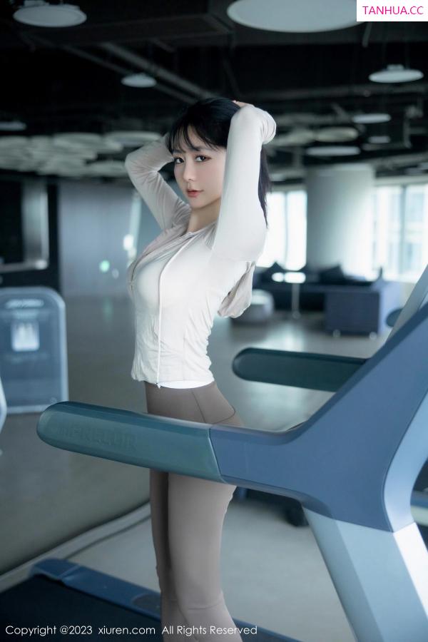   [XiuRen]高清写真图 2023.05.05 No.6683 幼幼 健身美腿第2张图片